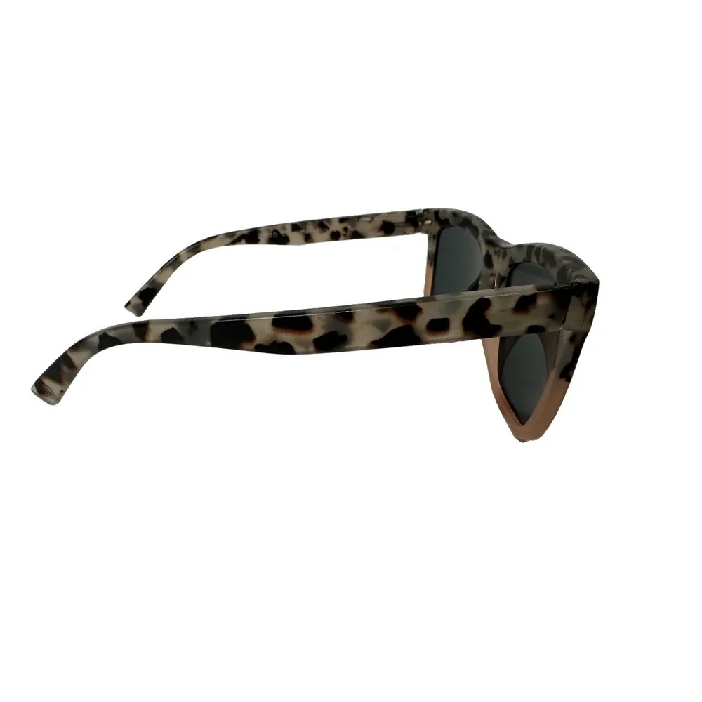 Peepers Sunglasses Cape May Polarized 2972D Cream Tortoise Pink Wayfarer-Style